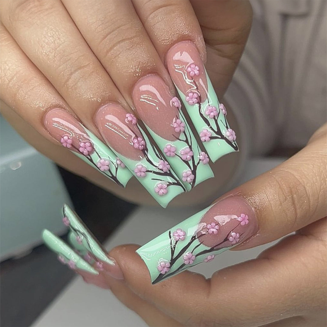 Floral Design Press-On Nails Set Karnz