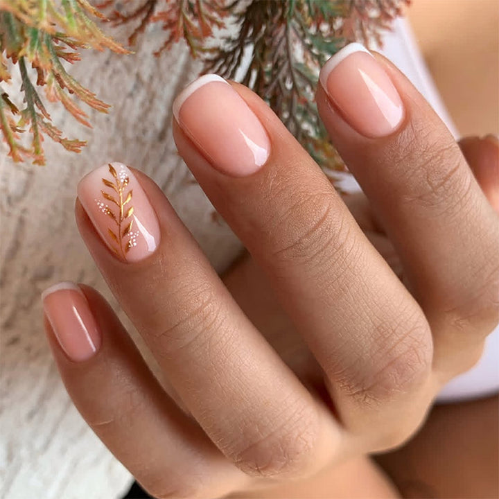 Elegante Press-On Nagelset mit floralem Akzentdesign Karnz