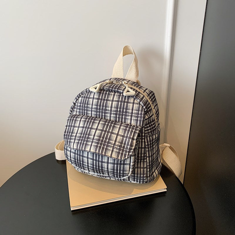Kompakter gestreifter Mini-Rucksack