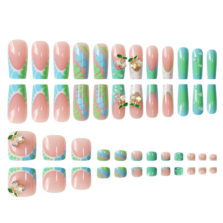 Künstlerisches Nagelkunstdesign Karnz