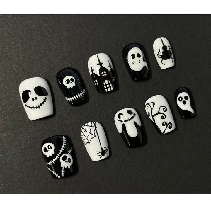 Kunstfingernägel mit Halloween-Motiv Karnz