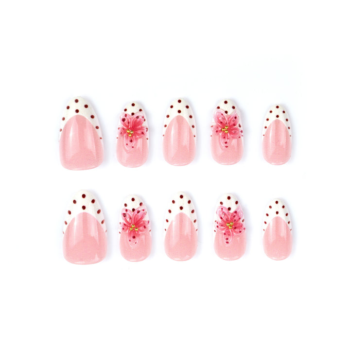 Florales Design Nagelkunst