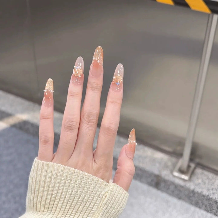 Elegante Stiletto Press-On Nagel-Verstärkungen