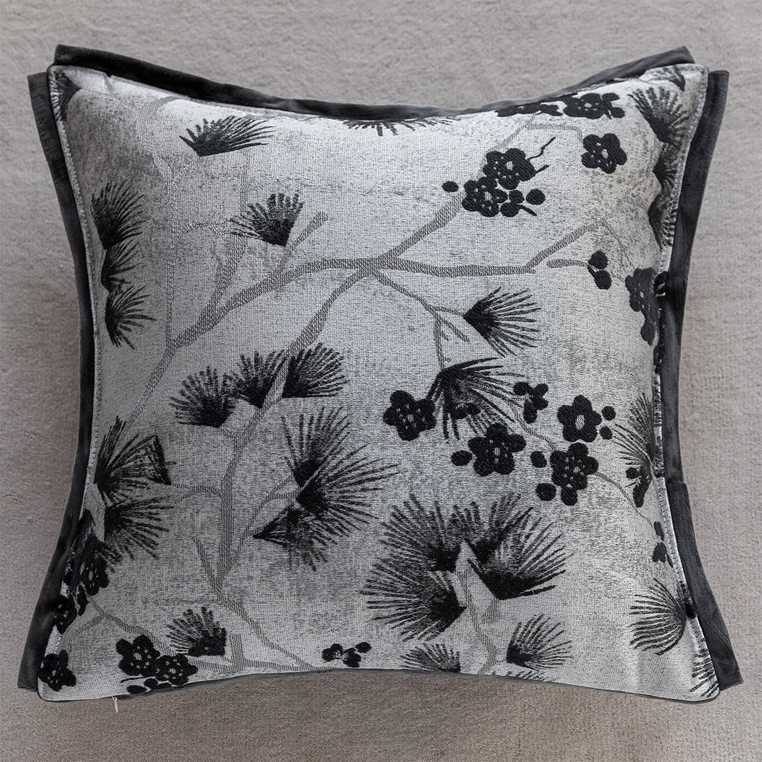 Dekoratives Kissen mit Bergmotiven