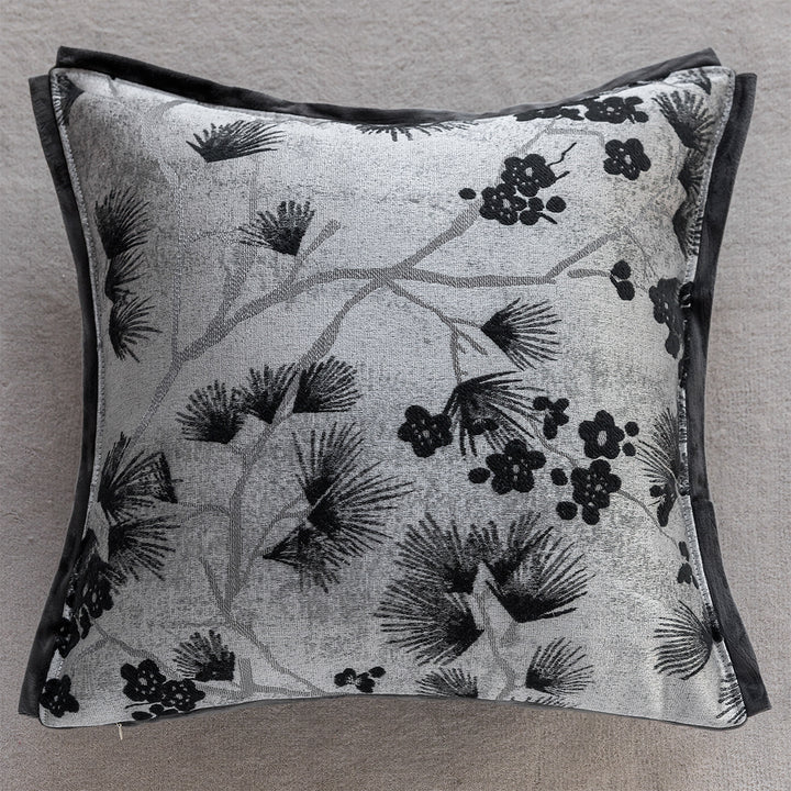 Dekoratives Kissen mit Bergmotiven