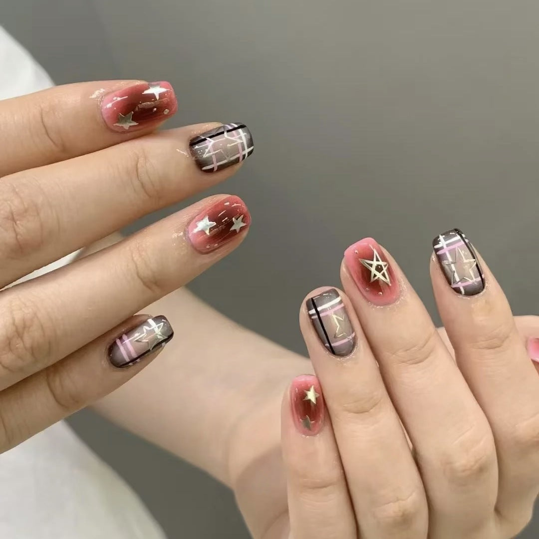 Hochwertiges Künstlerisches Press-On Nagelkunst Set