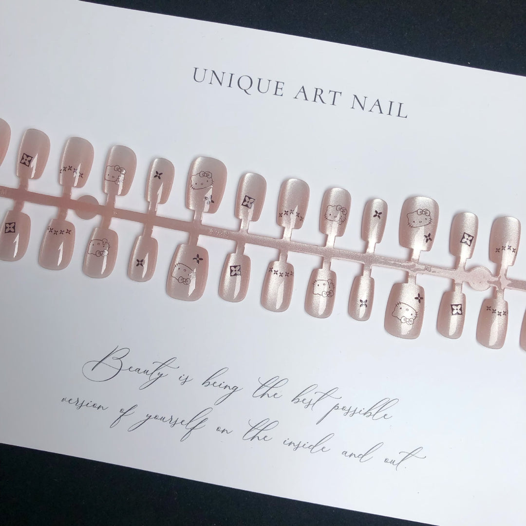 Charakter-Themen Press-On Nagelkunst Set