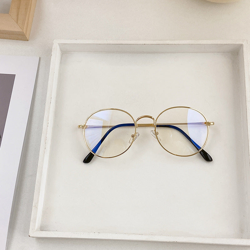 Modische Runde Sonnenbrille mit Goldener Fassung Karnz