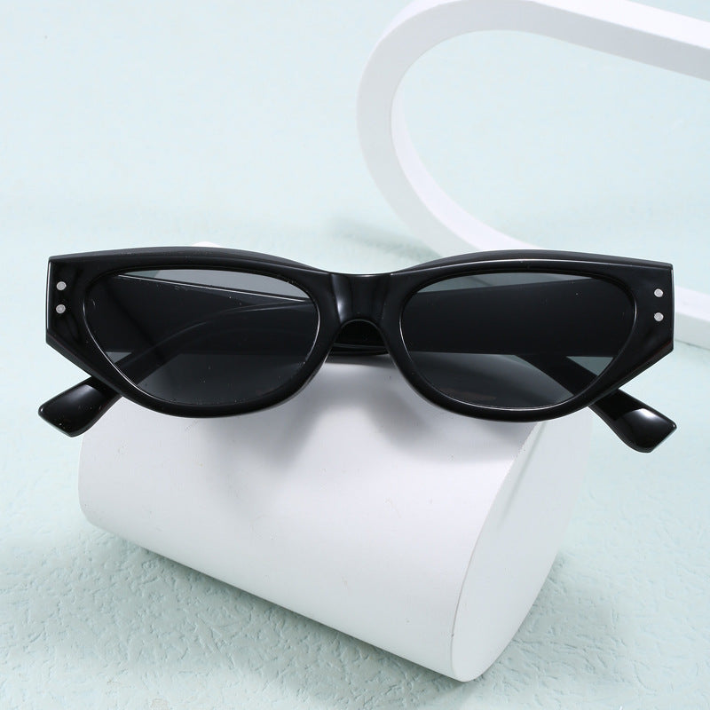 Damen modische Sonnenbrille im trendigen Cat-Eye Stil Karnz