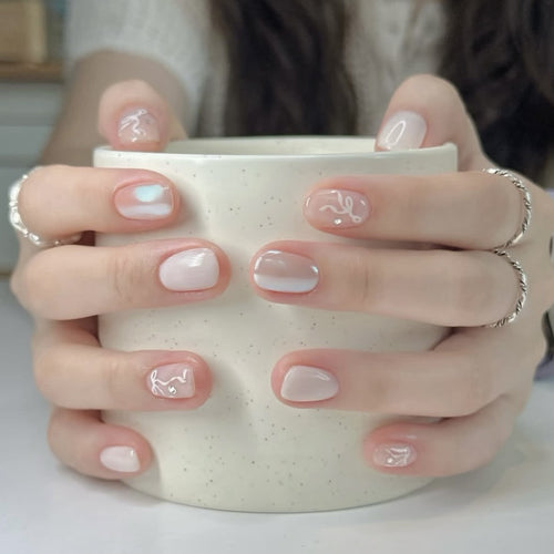 Elegantes Press-On Nagelkunstset mit Schleifenakzenten