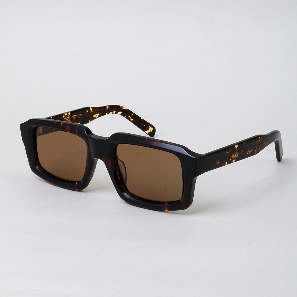 Damen Sonnenbrille im stilvollen und facettenreichen Design mit komfortablem Kunststoffrahmen Karnz