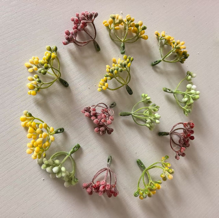 Zarte Blumenknospenstängel