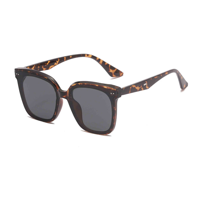 Damen Sonnenbrille im modernen Design mit gradienten Gläsern Karnz