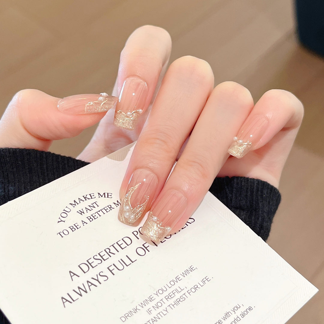 Elegante, kristallinspirierte Press-On-Nagelverlängerungen Karnz