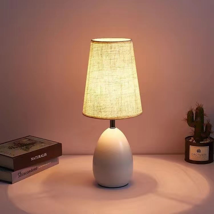 Stylische moderne Akzent-Tischlampe
