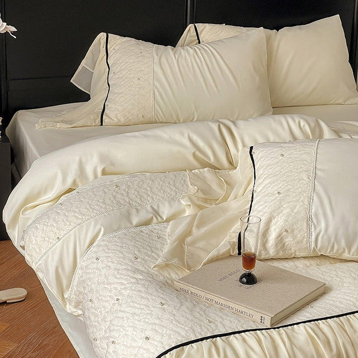 Luxuriöses Bettwäscheset mit Chiffon-Rüschen, Steppdecke und Kontrastpaspel