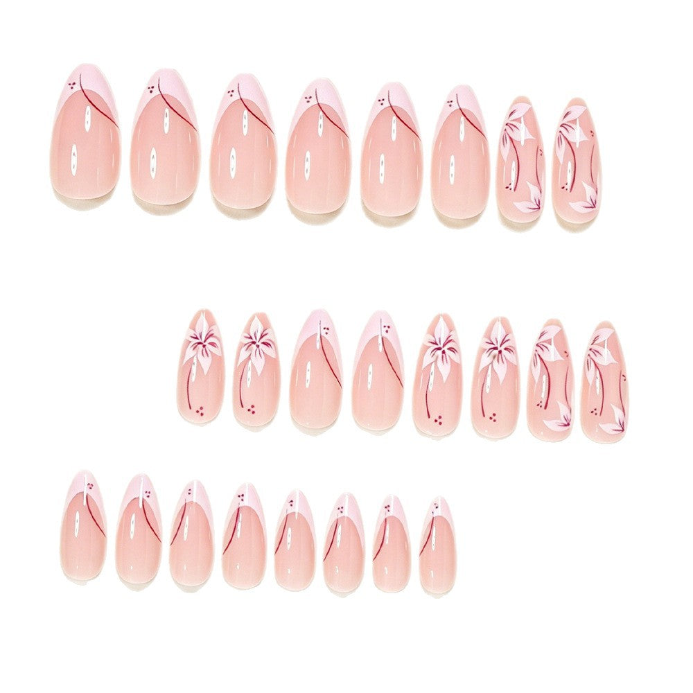 Künstlerische florale Nagelspitzen Karnz