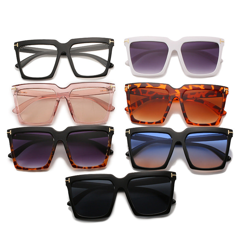 Damen oversized quadratische Sonnenbrille mit luxuriösen Akzenten Karnz