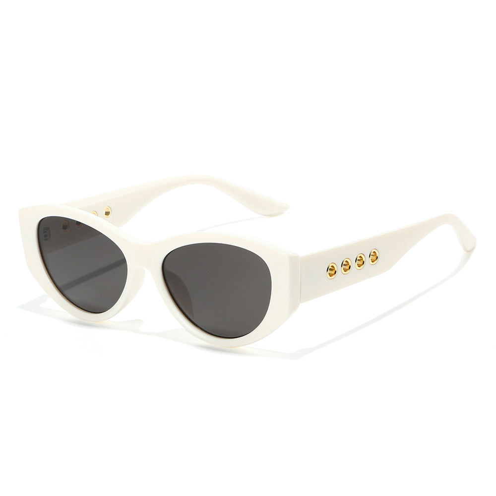 Cat-Eye Sonnenbrille mit dekorativen goldenen Akzenten Karnz