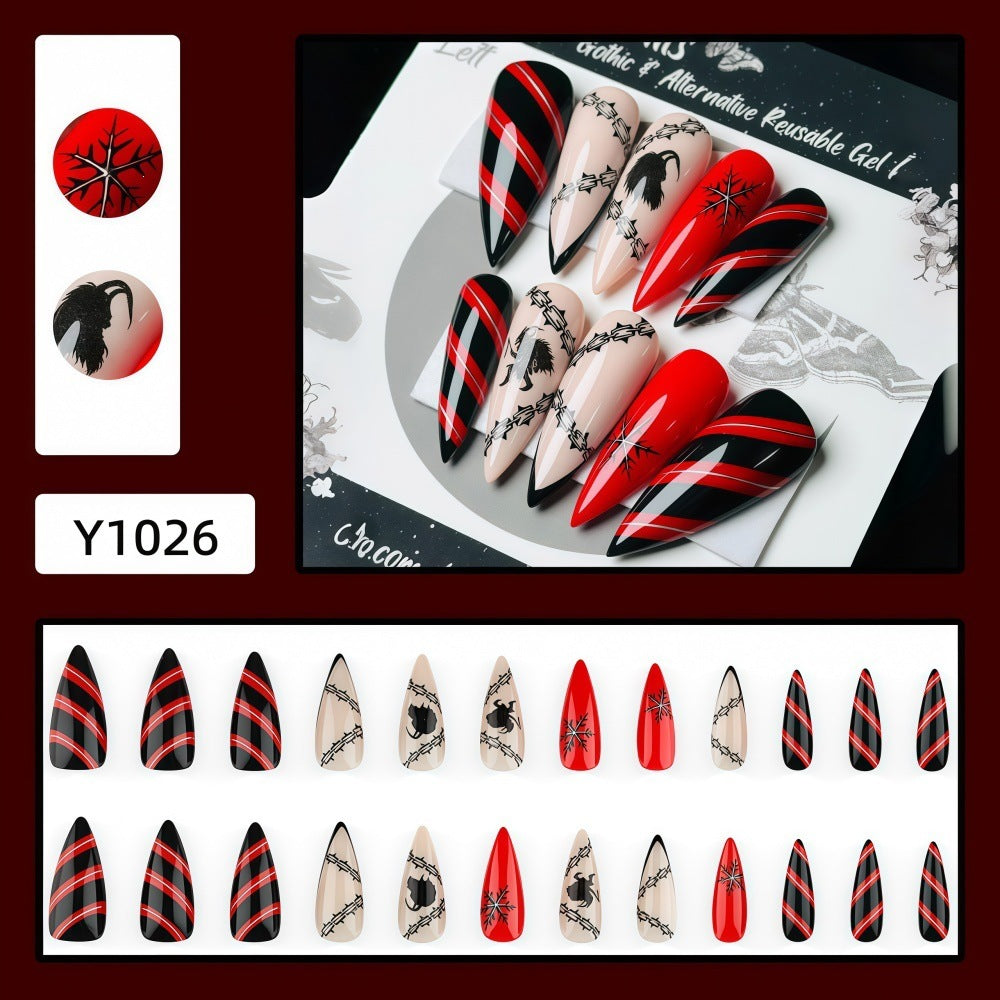 Kreatives Nageldesign-Set im Gothic-Stil Karnz