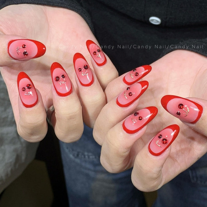 Premium Dekorativer Druck-On-Nagelset Karnz