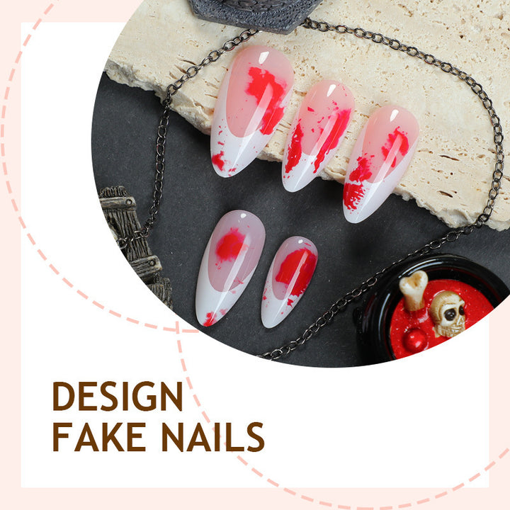 Kreatives Kunstnagelset mit floralem Design Karnz