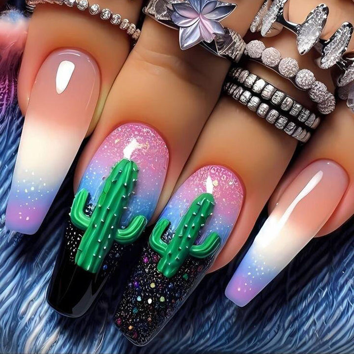 Kreative Nagelkunst mit Kaktusdesign Karnz
