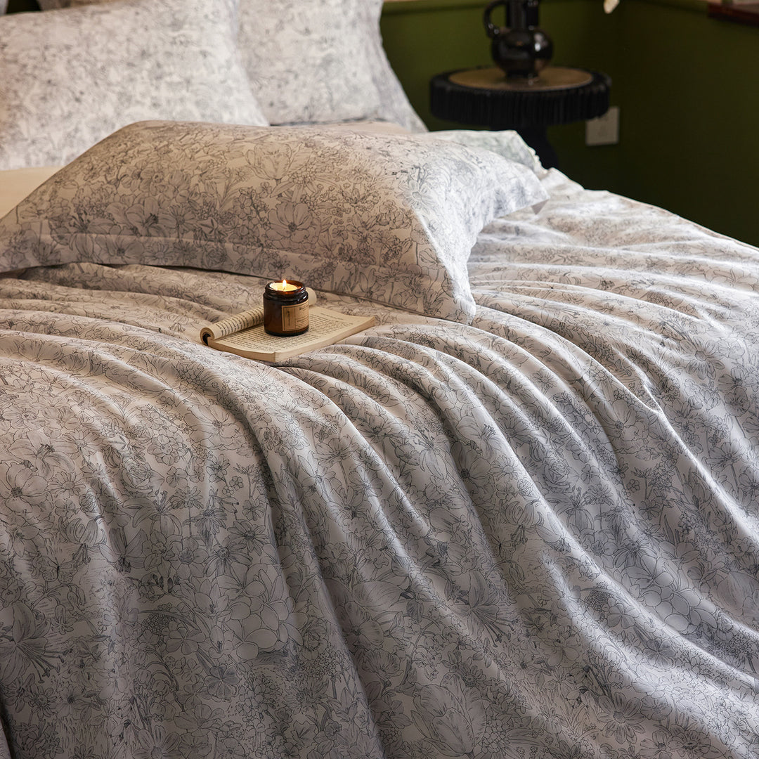 Premium-Baumollsatin-Bettgarnitur mit aquarelliertem Wildblumen‑Print und extraweichem Satinfinish