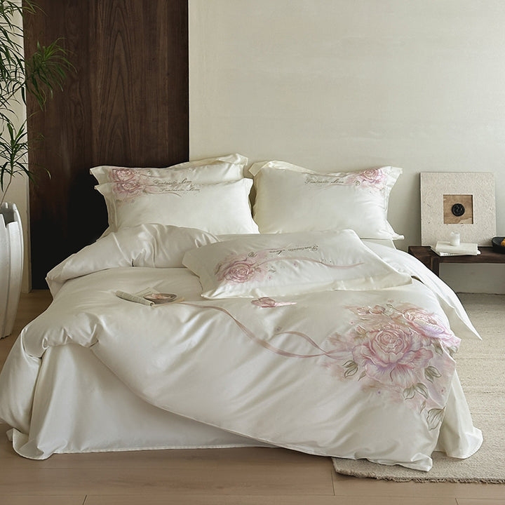 Luxuriöses Satin-Bettwäsche-Set mit floraler Stickerei