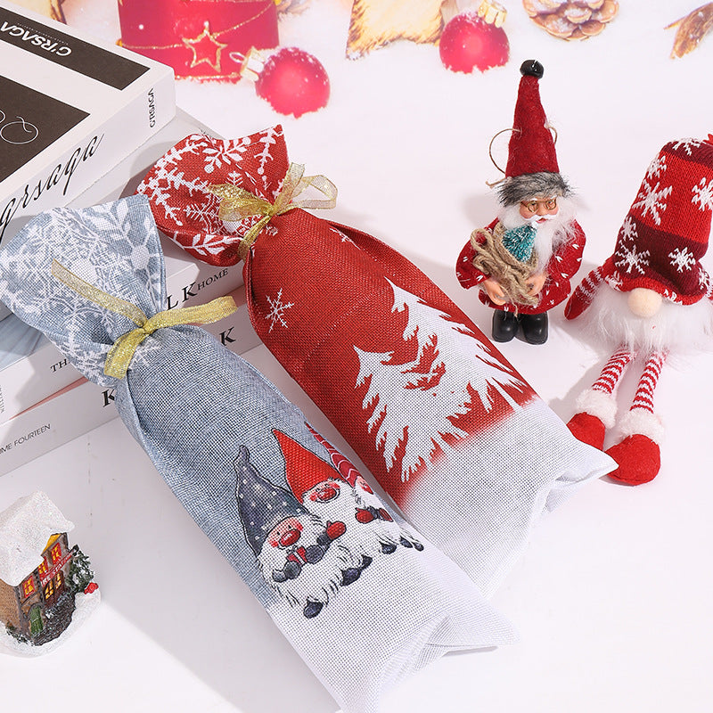 Geschenkbeutel mit festlichem Gnom-Motiv Karnz