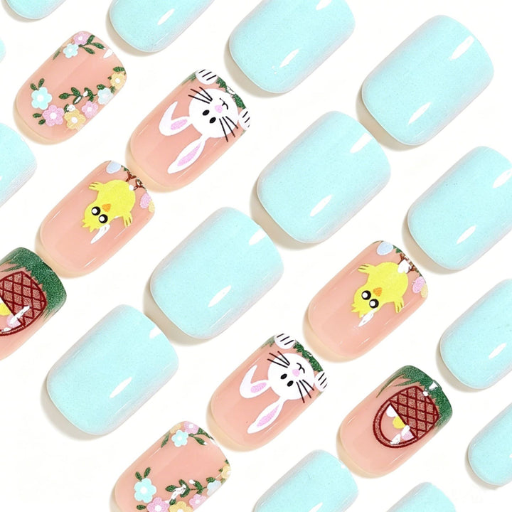 Verspielte saisonale Nagelkunst Karnz