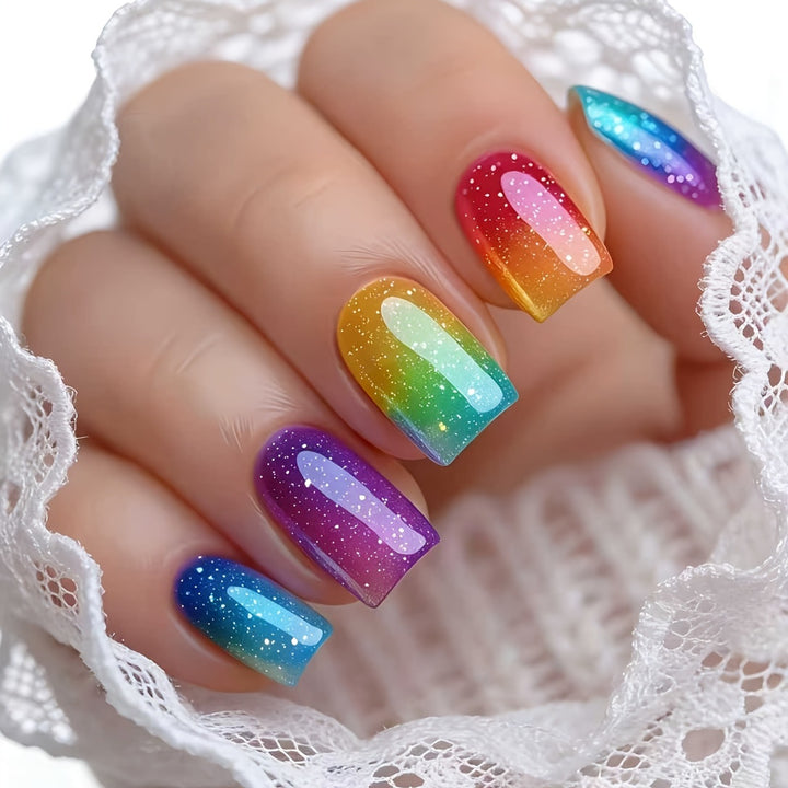 Künstlerische Gel-Nägel Karnz