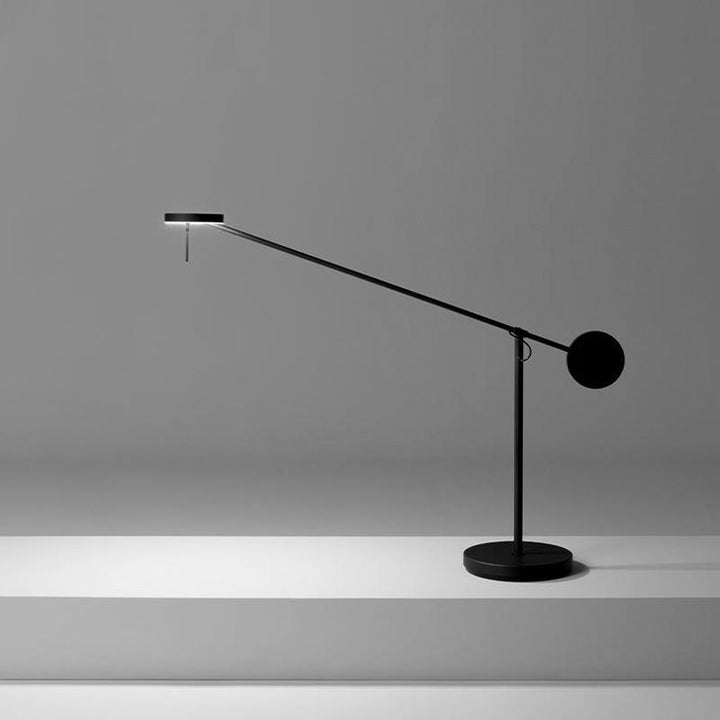 Verstellbare LED-Schreibtischlampe
