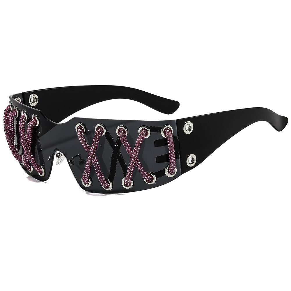 Damen futuristische Design-Sonnenbrille mit einzigartigem Dekor Karnz