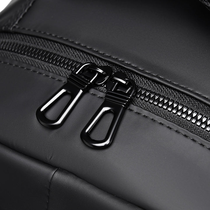 Vielseitiger technikverbesserter Rucksack Karnz