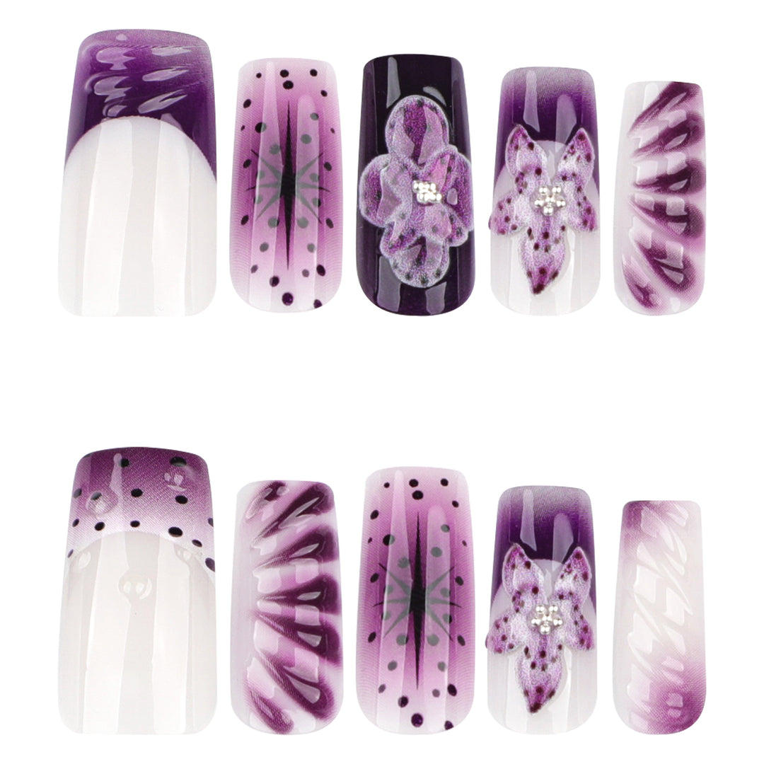 Kunstvolle Nagelverlängerungen mit zeitgenössischem Design und exquisite Details Karnz