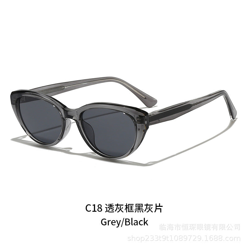 Damen Cat-Eye Sonnenbrille mit hochwertigem, transparentem Rahmen und UV-Schutz Karnz