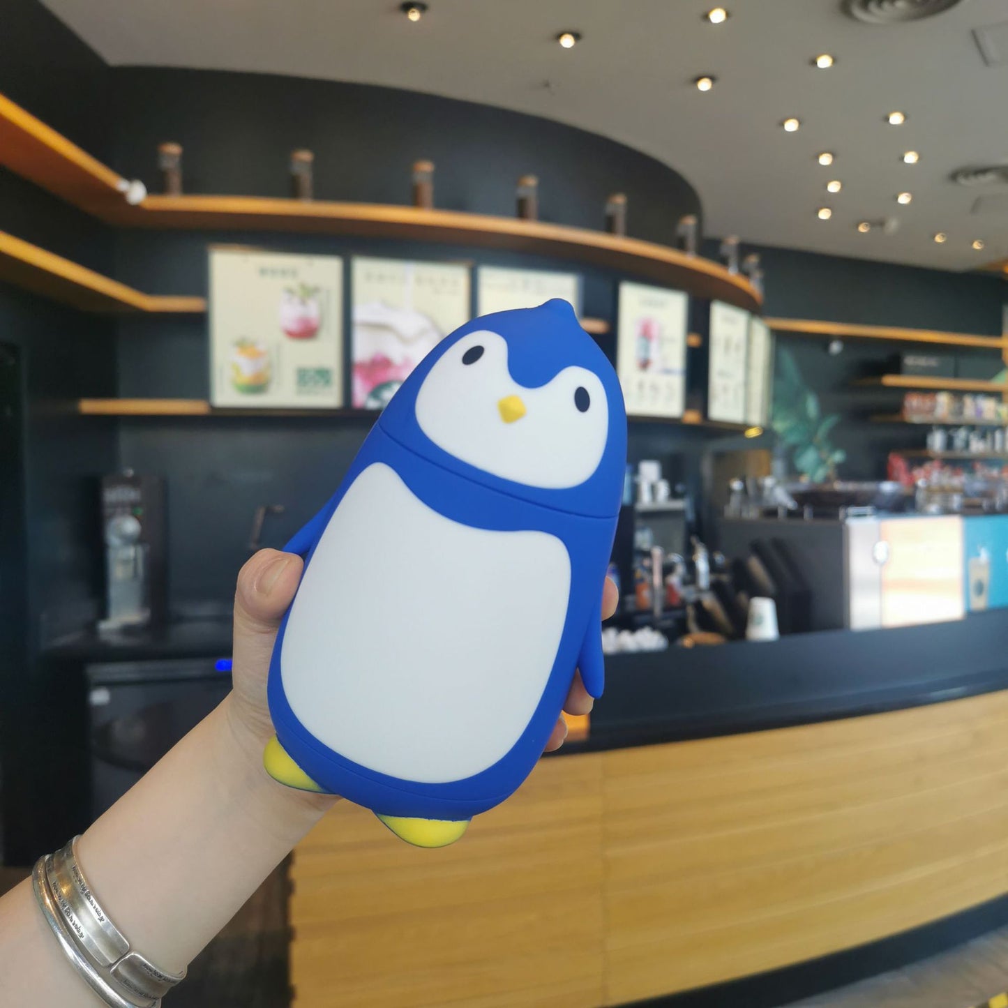 Damen Isolierte Trinkflasche im Pinguin-Design Karnz