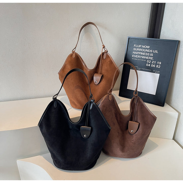 Suede Chic Schlaff Tote Bag Karnz