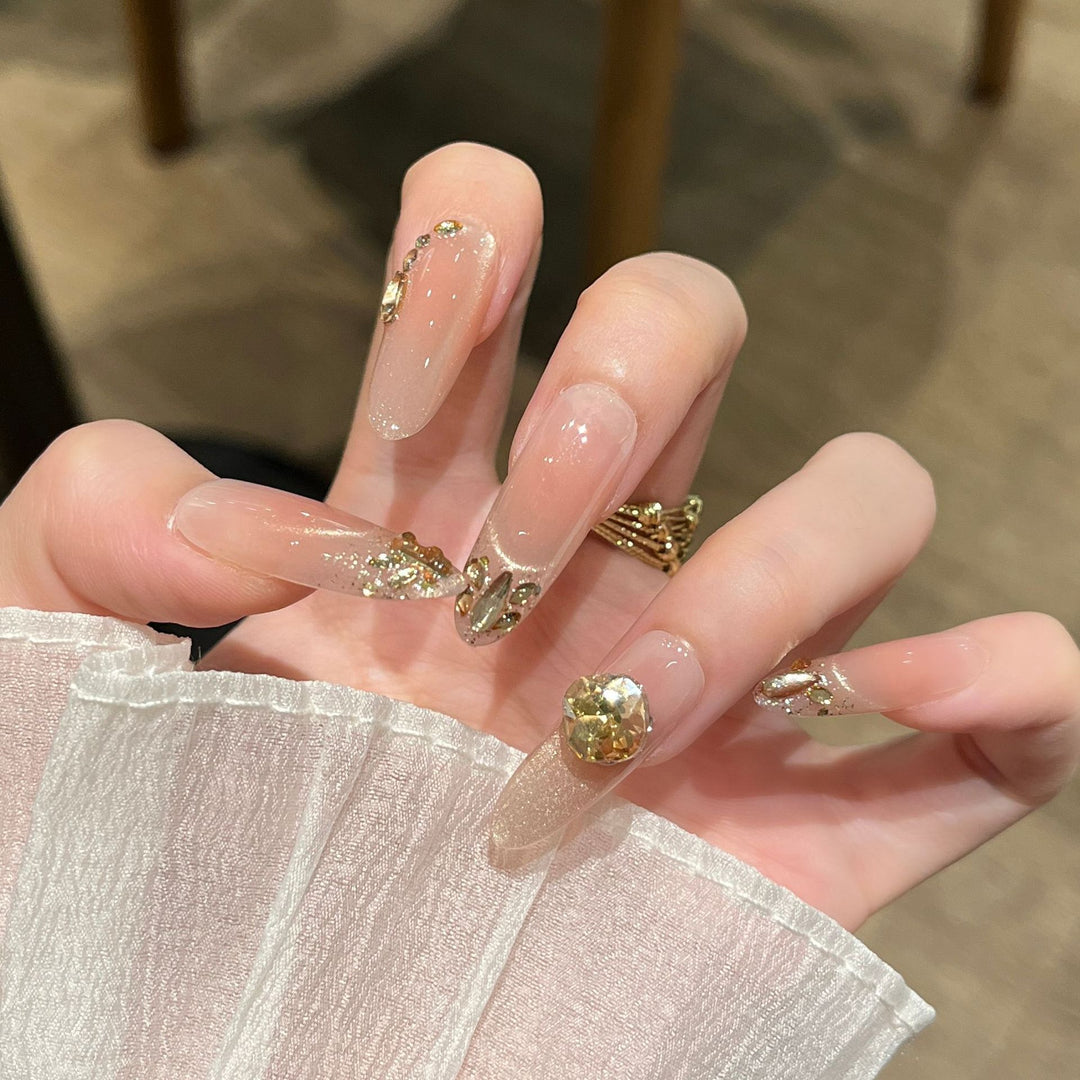 Elegante glitzerverzierte Press-On-Nagelverlängerungen Karnz