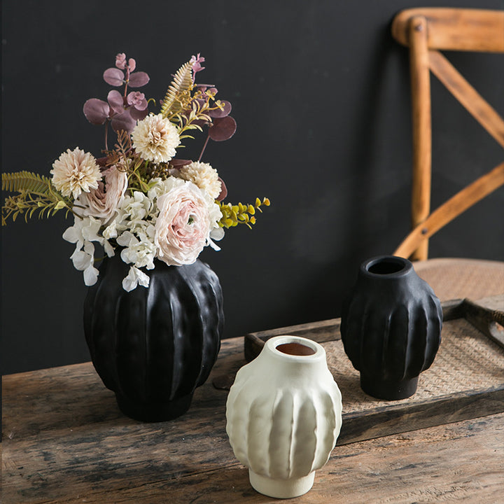 Dekorative Vase Karnz