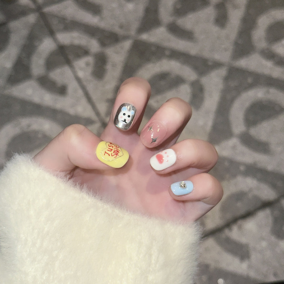 Niedliches Tierdesign Nagelkunst Set Karnz