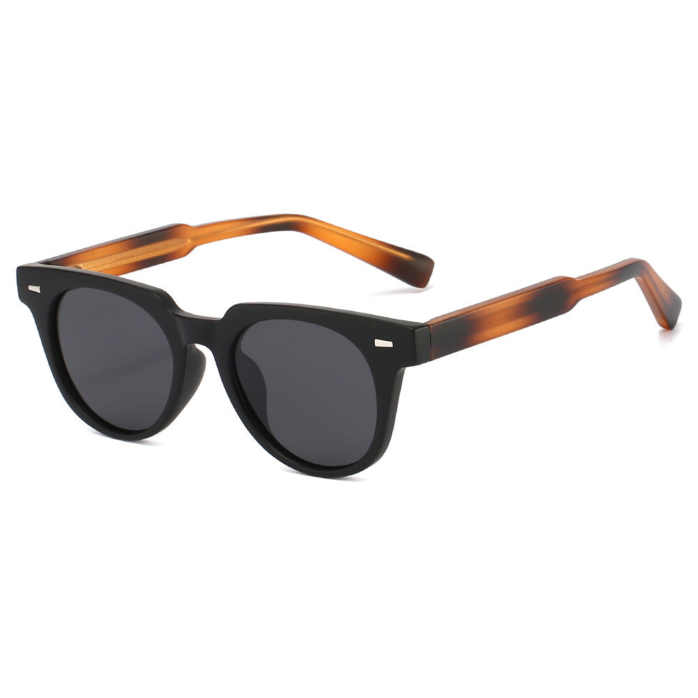 Damen modische Sonnenbrille im eleganten Retro-Design Karnz