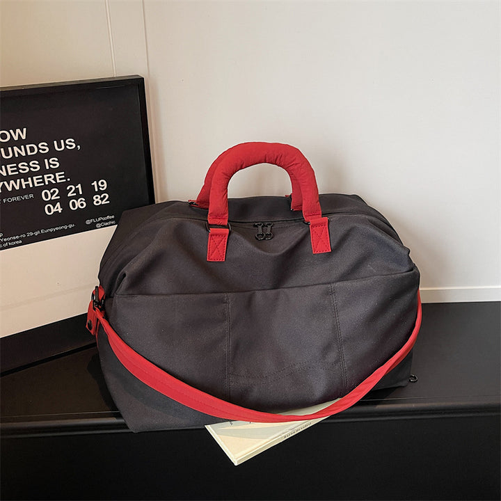 Stylische Reis-Duffle Karnz