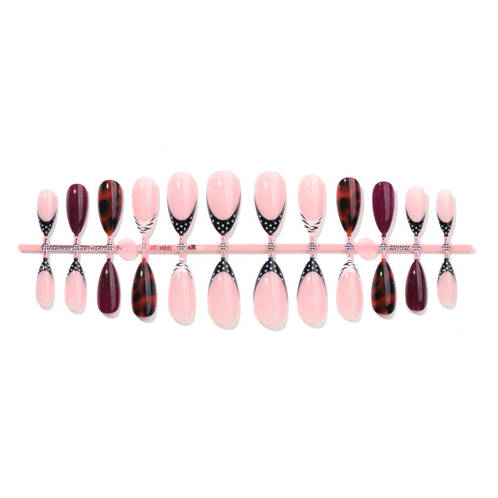 Premium dekorative Press-On Nail Set mit einzigartigen geometrischen Mustern Karnz