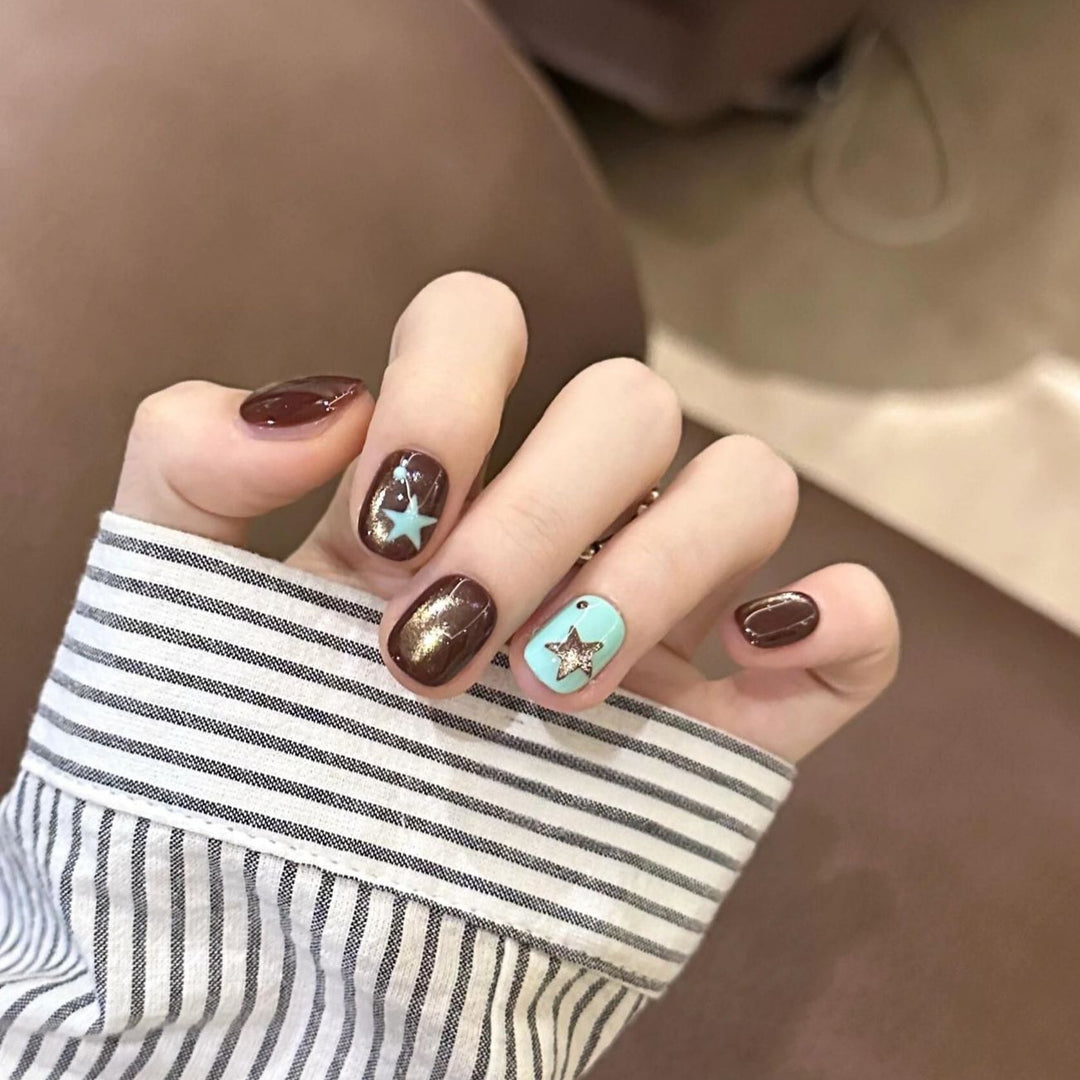 Kreative Nagelkunst Karnz