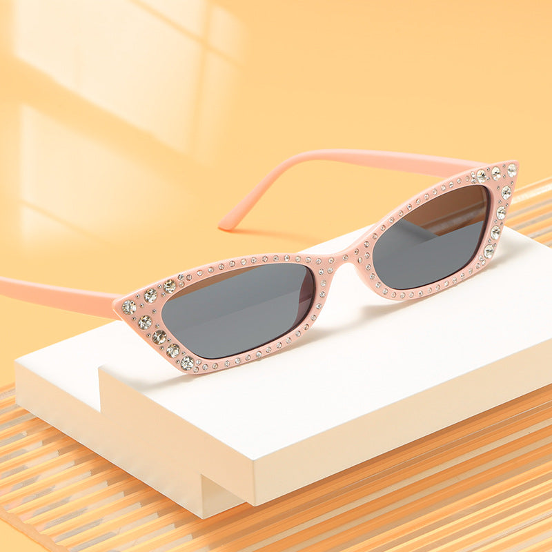 Damen extravagante Cat-Eye Sonnenbrille mit Kristallverzierung Karnz