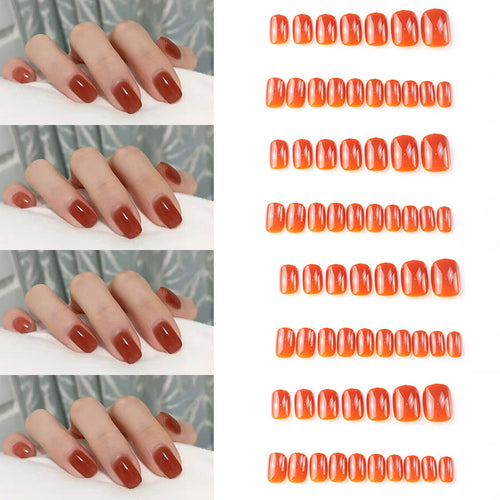 Chic Press-On Nail Set