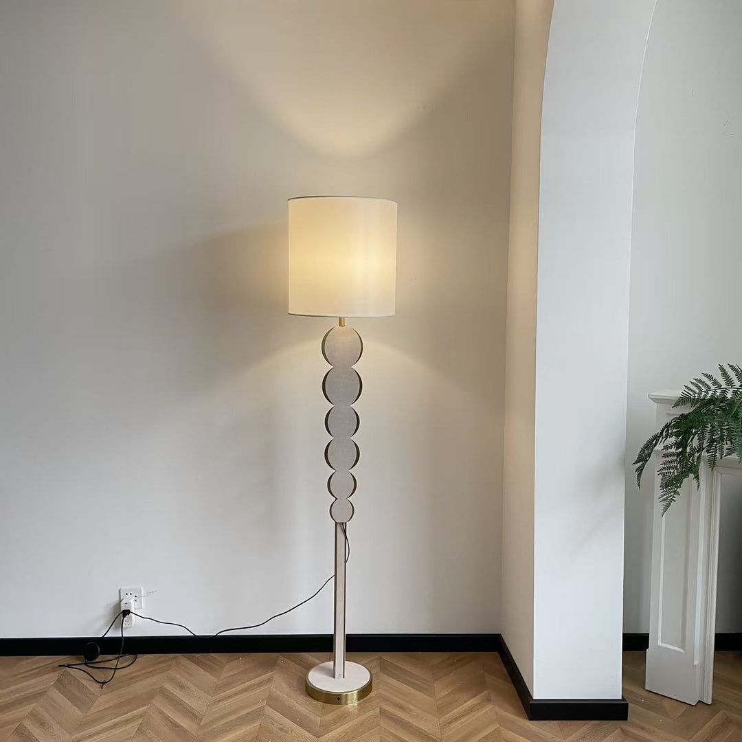 Moderne elegante Stehlampe