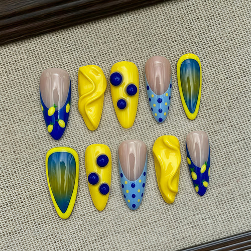 Kunstnägel Im Kreativen Design Karnz